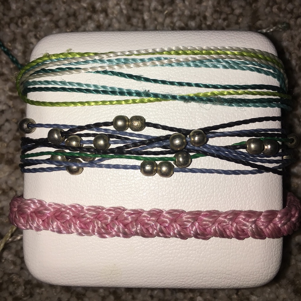 3 Pura Vida Bracelets